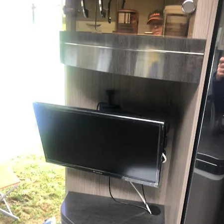 Wohnwagencamping Im Offroadpark